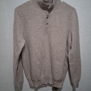 Elegant Men's Turtleneck Sweater in Beige